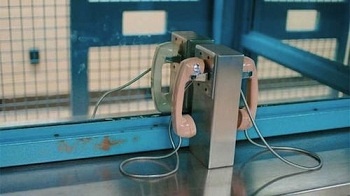 c_bagwell_phones500x279_350