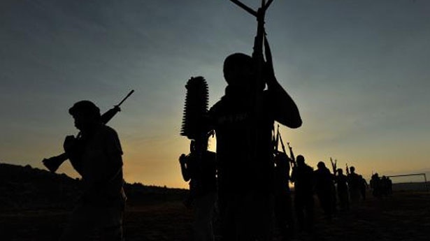 jihadistmilitantstrainnearthenorthernsyriancityofaleppoafp_615