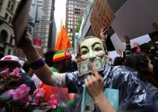 storyimages_1318722488_yorkwallstreetnew_n_310