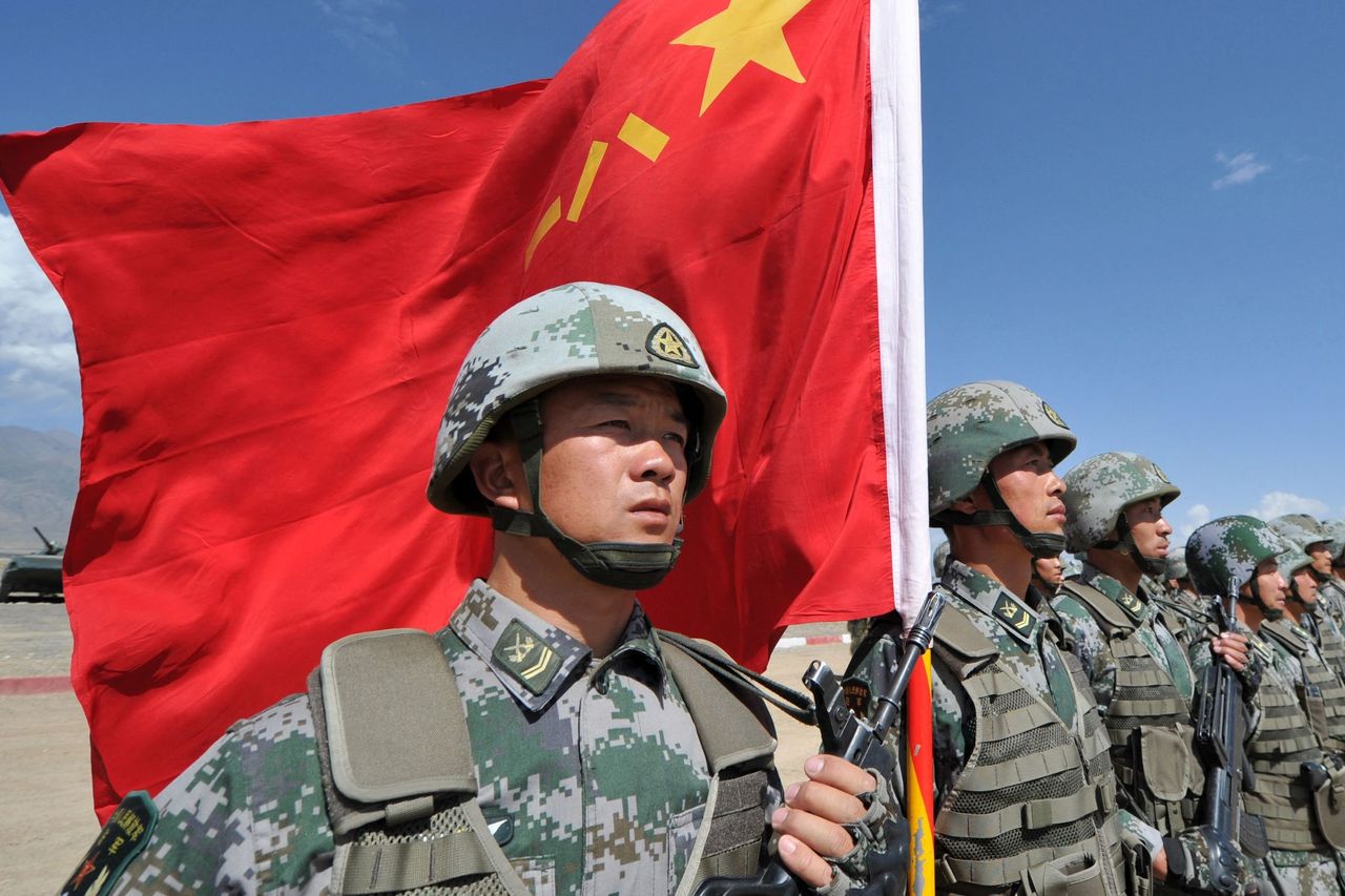 الرئيس الصيني يدعو الجيش إلى الاستعداد للحرب وسط توترات مع تايوان